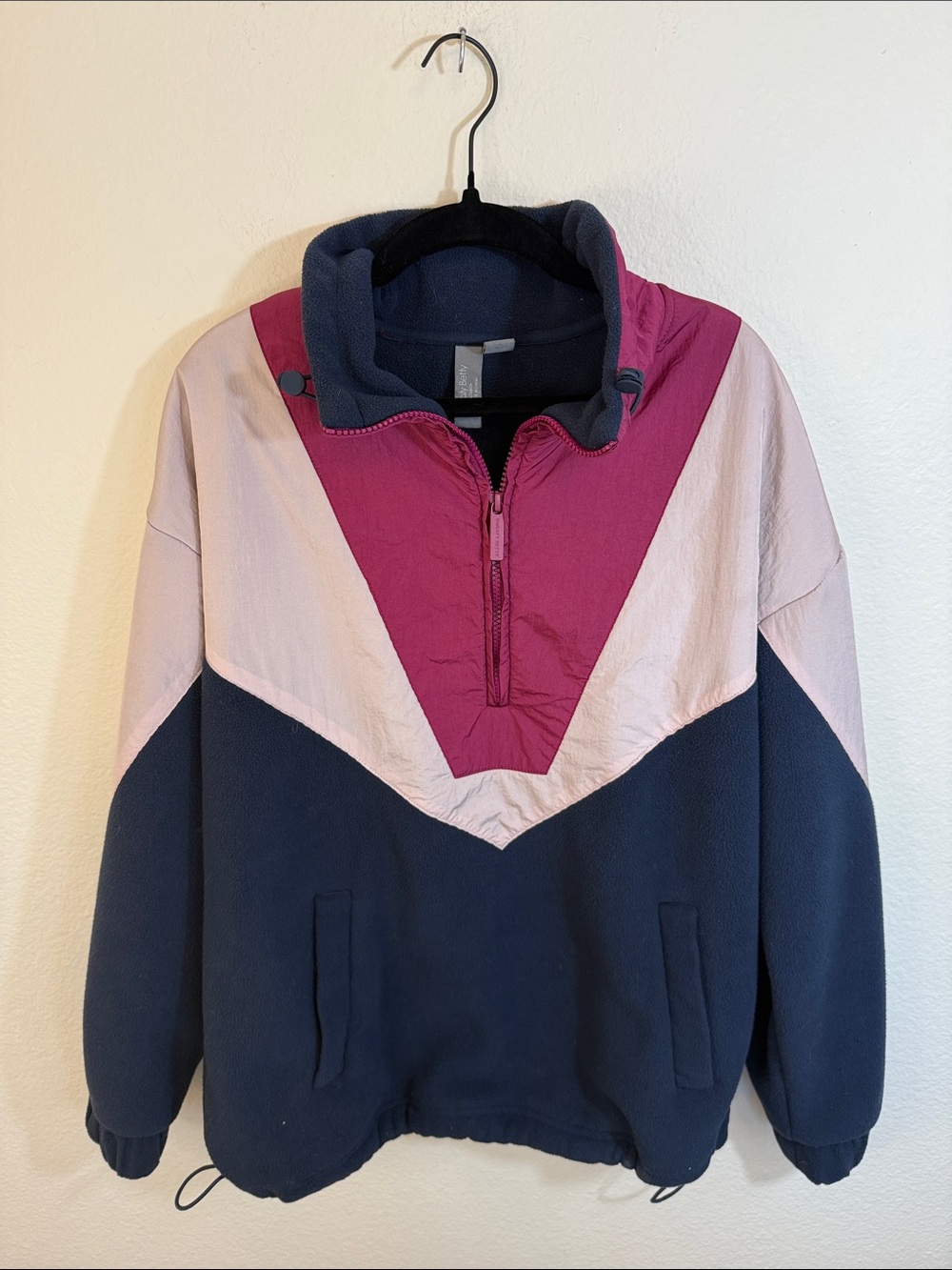 SWEATY BETTY Navy, Pink & Magenta Colorblock Pullover Puffer